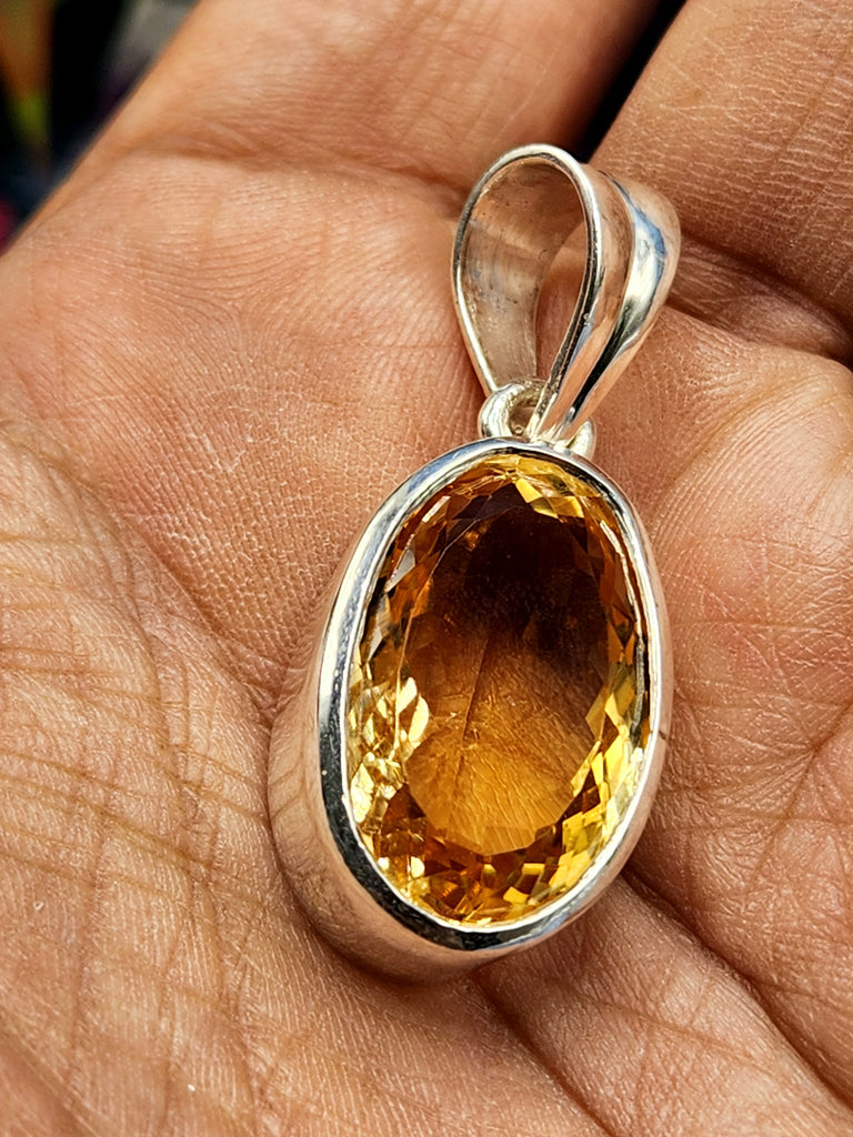 Citrine Pendant in 925 Silver with Rhodium Plating: A Radiant Beacon o