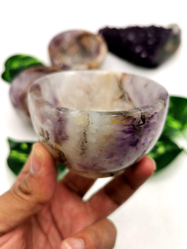 Beautiful Amethyst hand carved bowls - 3 inches diameter and 200 gms (0.44 fashion lb) - ONE BOWL ONLY