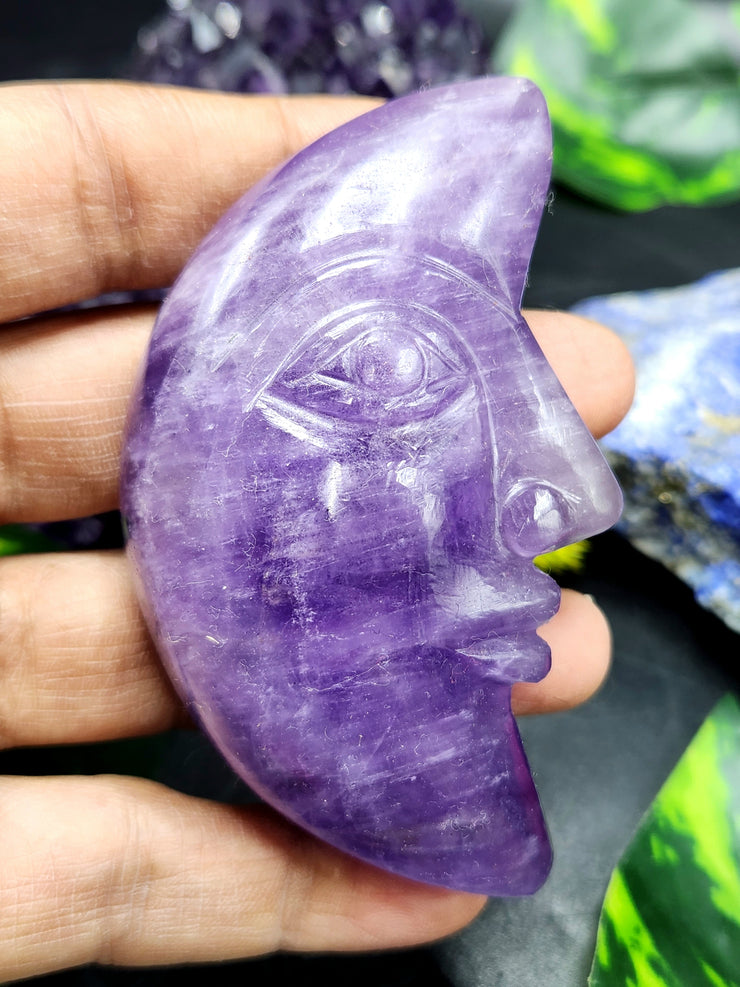 Amethyst Crescent Moon Carving - Embracing the Mystical Essence | 3 inches and 125 gms weight