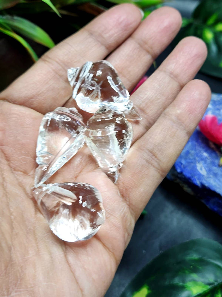 Clear Quartz Gemstone's Discovery, Uses and Modern Popularity