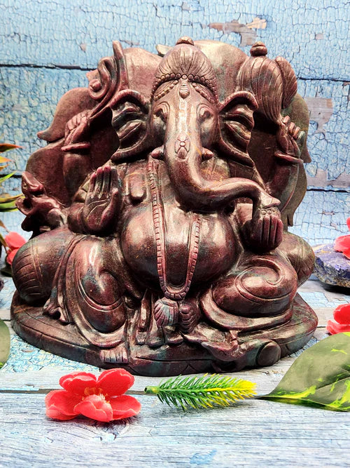 5 Must-Have Lord Ganesha Carvings for Your Home and Office | Ganesh Chaturthi