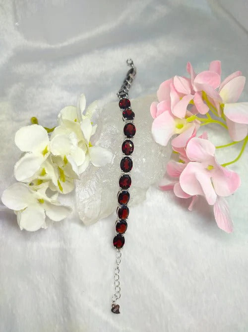 Garnet Bracelet in 925 Silver with Rhodium Plating - Radiant Embrace