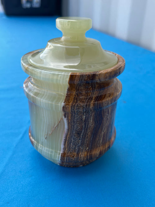 Green Onyx jar with lid: A Perfect Blend of Beauty, Functionality and Spiritual Harmony | Home Decor | Crystal Healing