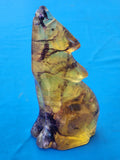 Wolf Head Carving in Yellow Fluorite – A Symbol of Strength, Intuition and Spiritual Protection for Your Home