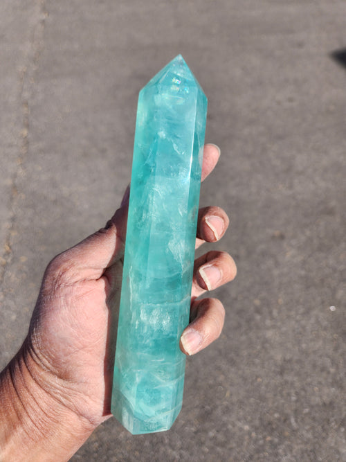 Green Fluorite Tower: A Beacon of Harmony, Protection and Prosperity | Home Decor | Crystal Healing