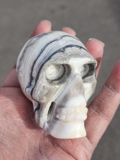 Zebra Onyx Skull Carving: A Fusion of Art, Symbolism, and Spiritual Significance | Crystal Decor | Crystal Healing