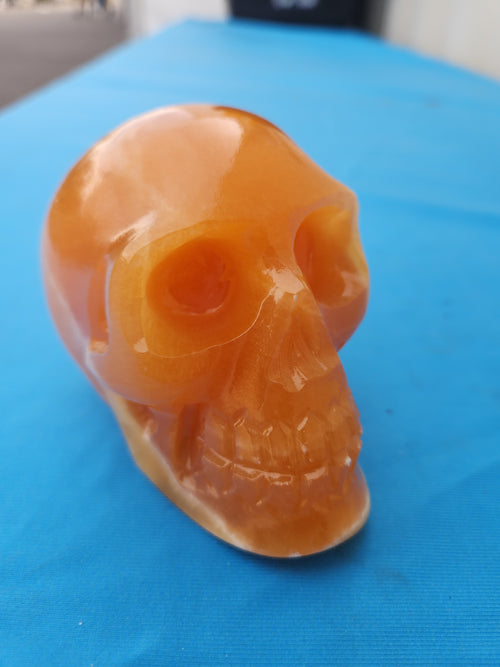 Orange Calcite Skull Carving: A Symbol of Balance, Clarity and Positivity | Crystal Decor | Crystal Healing