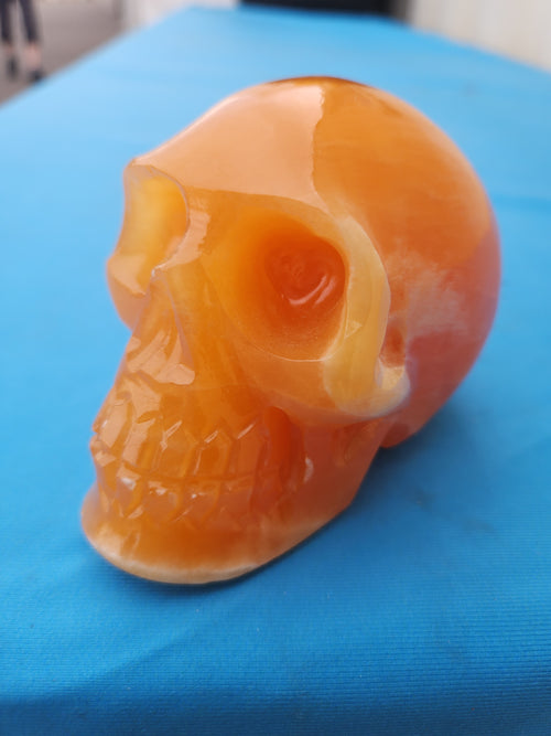 Orange Calcite Skull Carving: A Symbol of Balance, Clarity and Positivity | Crystal Decor | Crystal Healing