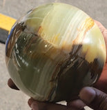 Green Onyx Sphere: A Harmonious Blend of Beauty, Healing, and Elegance for Your Home