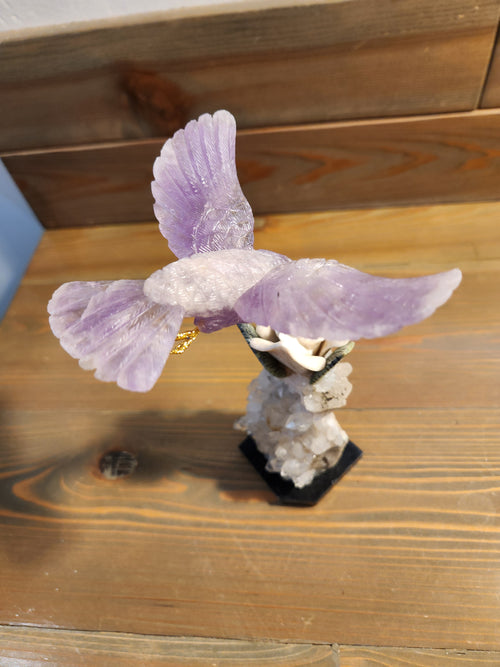 Amethyst Bird Carving on White Jade Rose with Green Jade Leaves, Perched on Calcite Geode with Onyx Base – A Harmonious Blend of Peace, Growth, and Spiritual Energy for Home, Office and Meditation Spaces