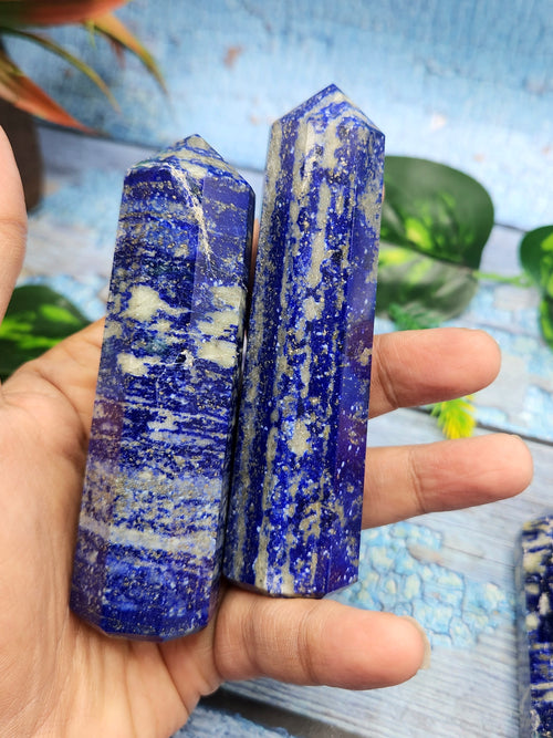 Lapis Lazuli Point: A Gemstone of Ancient Beauty and Modern Elegance